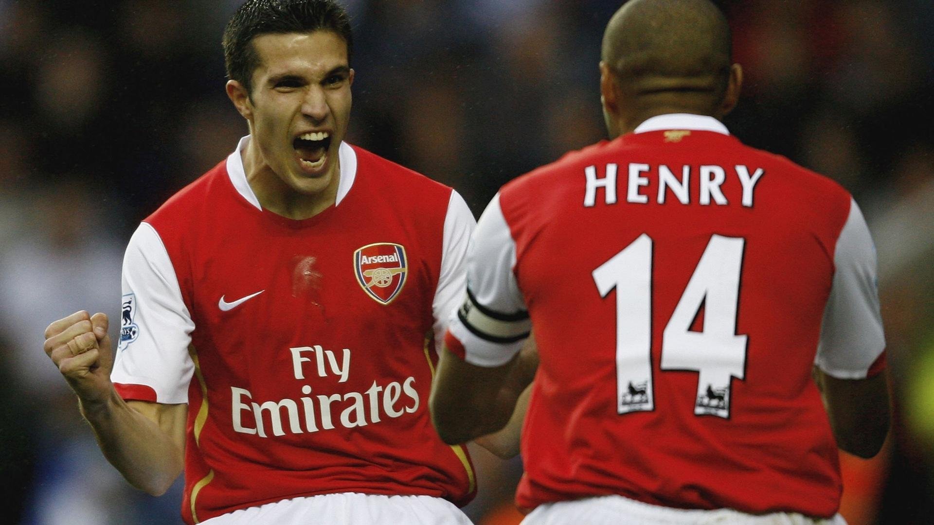 波黑击败乌克兰队，晋级欧国杯半决赛，波黑对波兰